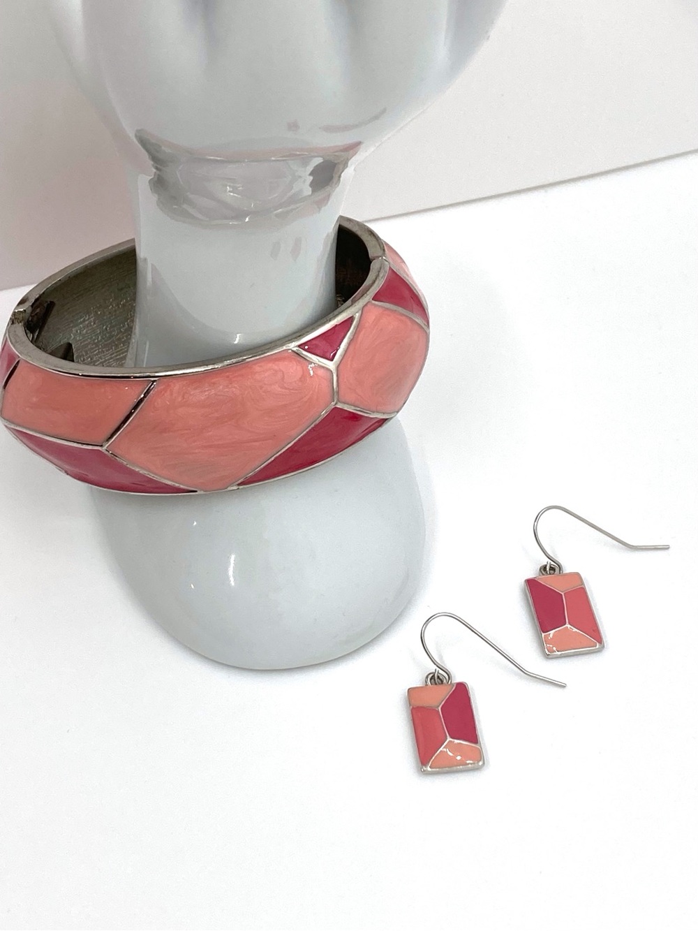 Vintage Hinged Pink and Silver Tone Geometric Enamel Bangle and Earring Set